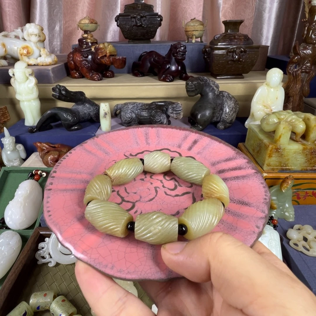 瓷片精美礼品赠送
