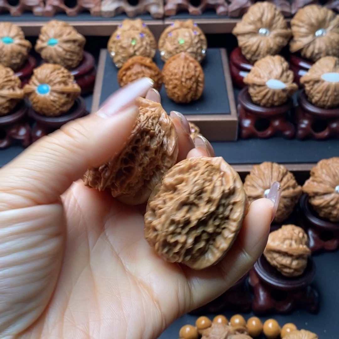 文玩核桃吊坠马老四