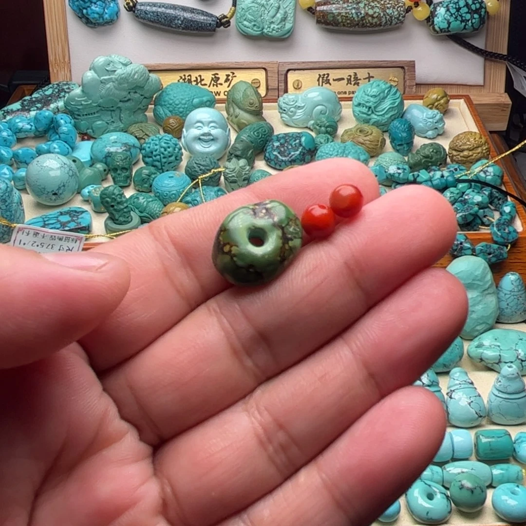 南红玛瑙随形未镶嵌