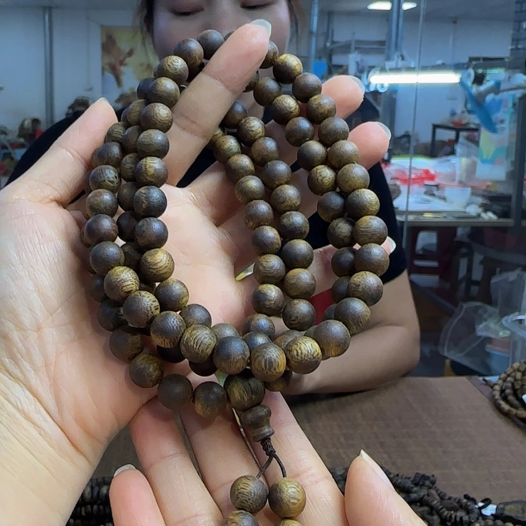 ****迪沉香手串多样性发货1条莞香系999938