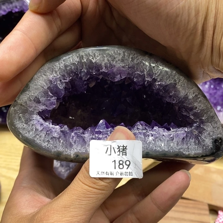 未镶嵌紫晶大型摆件（非配饰）无***九