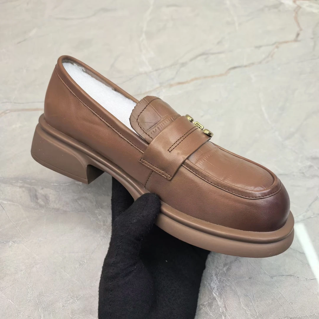 f  (孤品)  38码单鞋女 (牛皮)902-1