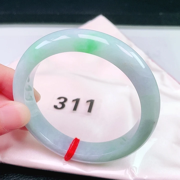 翡翠未镶嵌手镯311
