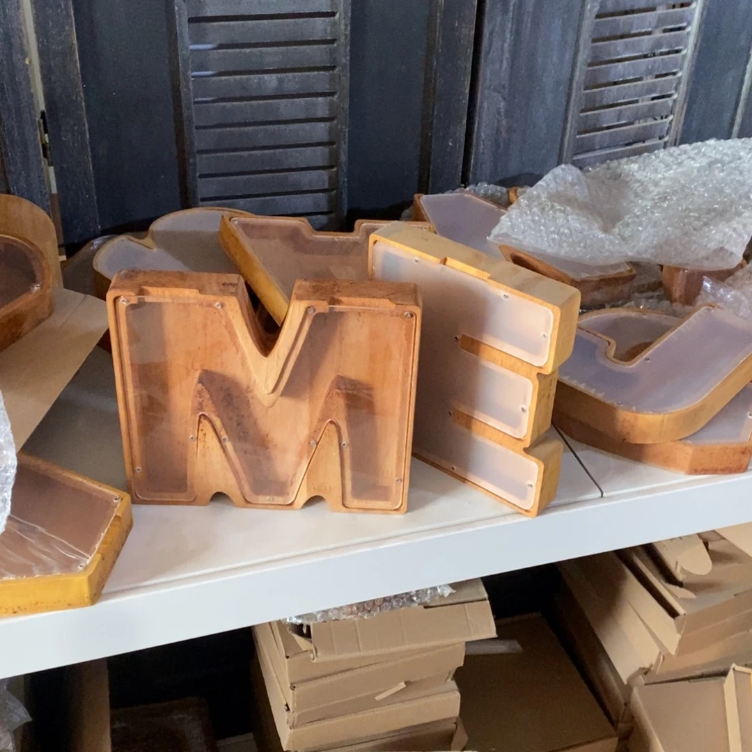 木这是编号033哈哈哈