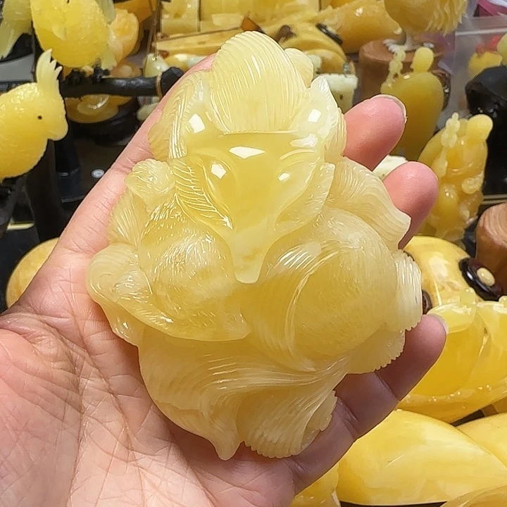 蜜蜡珠宝奇石未镶嵌