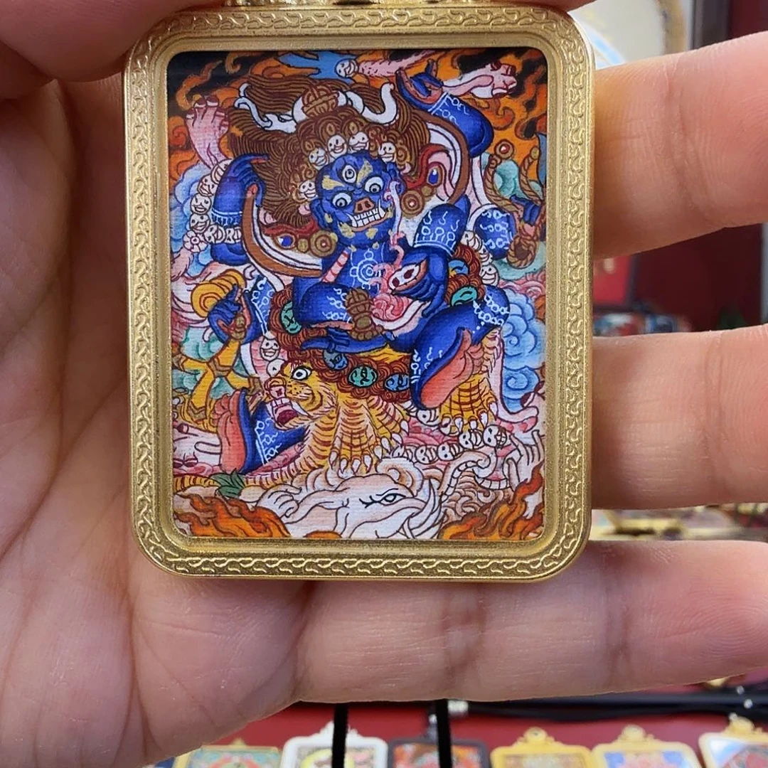 *****吊坠纯手绘六臂大黑天唐卡