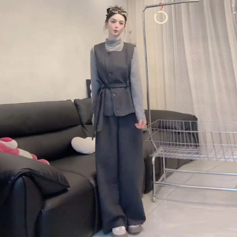 拉夏贝尔时尚套装女秋季新款洋气半高领打底衫马甲阔腿裤三件套