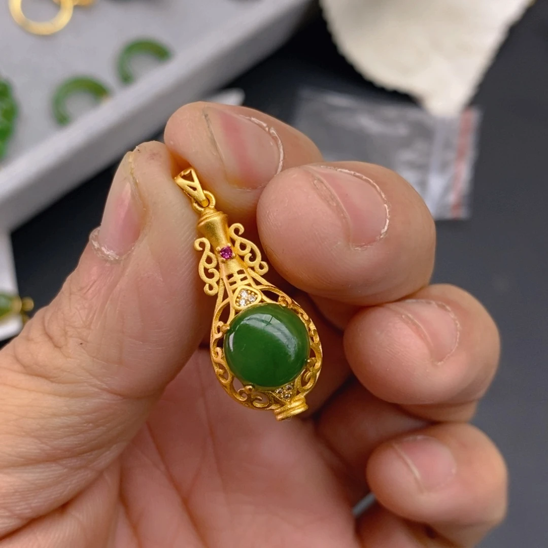 和田玉（碧玉）耳饰银S925镀金镶嵌D****a