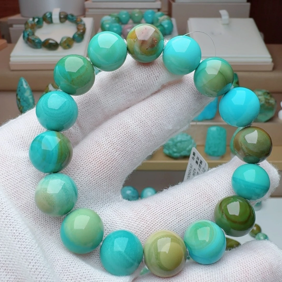 绿松石未镶嵌颈饰