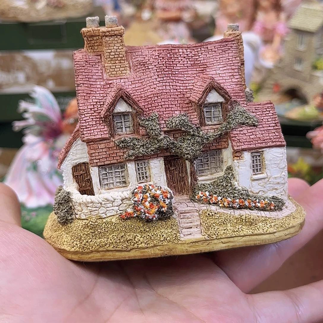 摆件欧洲瓷器收藏鉴赏博览