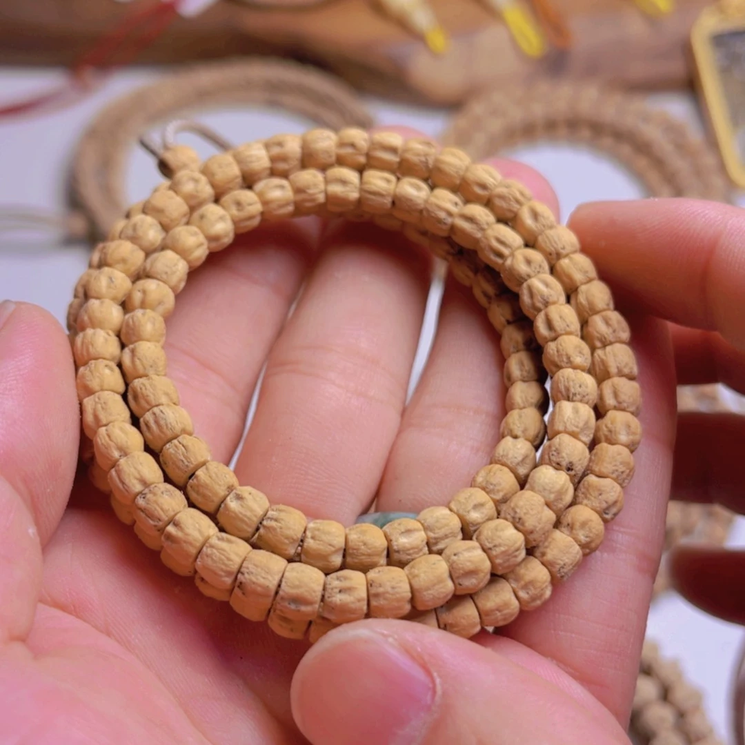 【闪购商品】柏香籽/百香籽吊坠