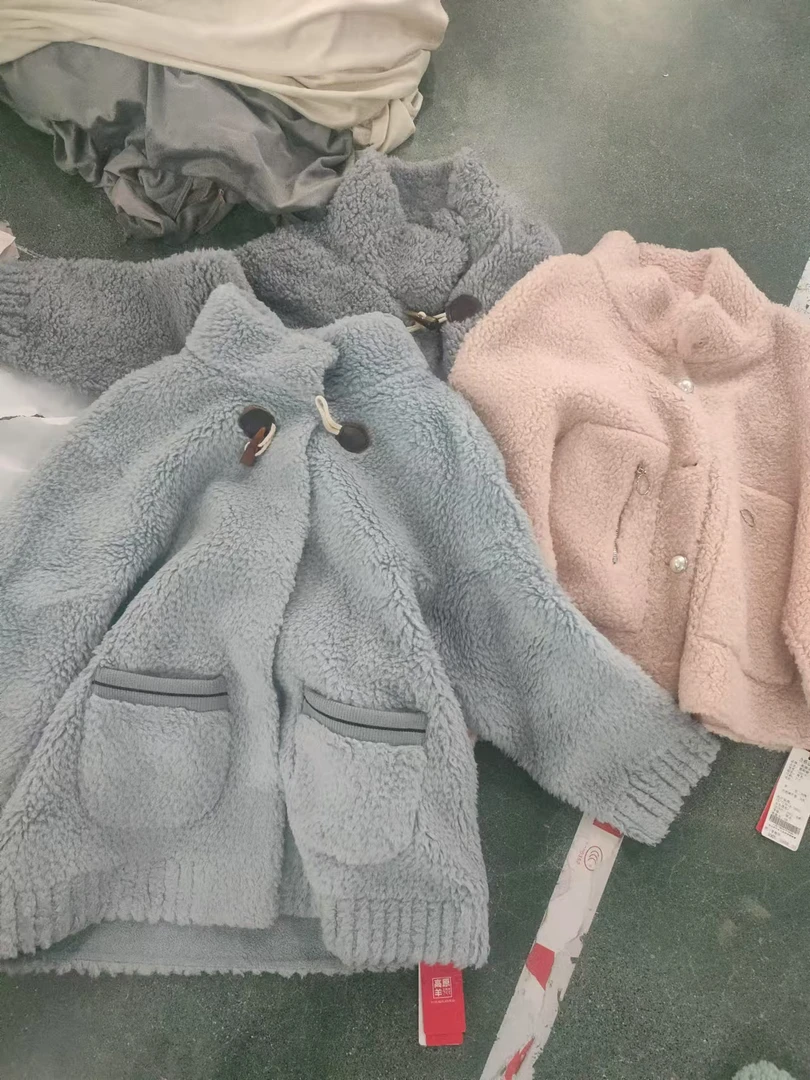 C4多色多款羊毛外套毛毛形状长短不分任意发1件