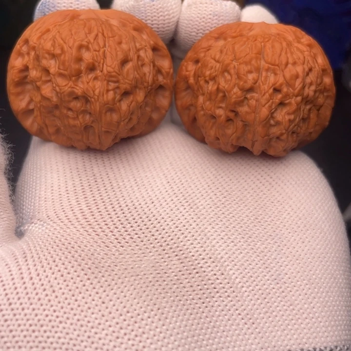 吊坠文玩核桃血麒麟