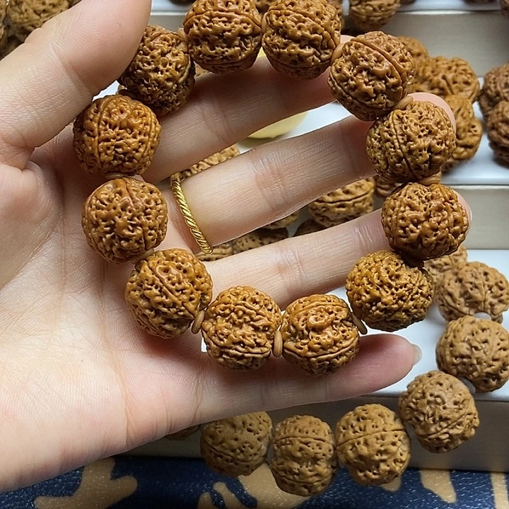 金刚菩提吊坠蜂窝梅花