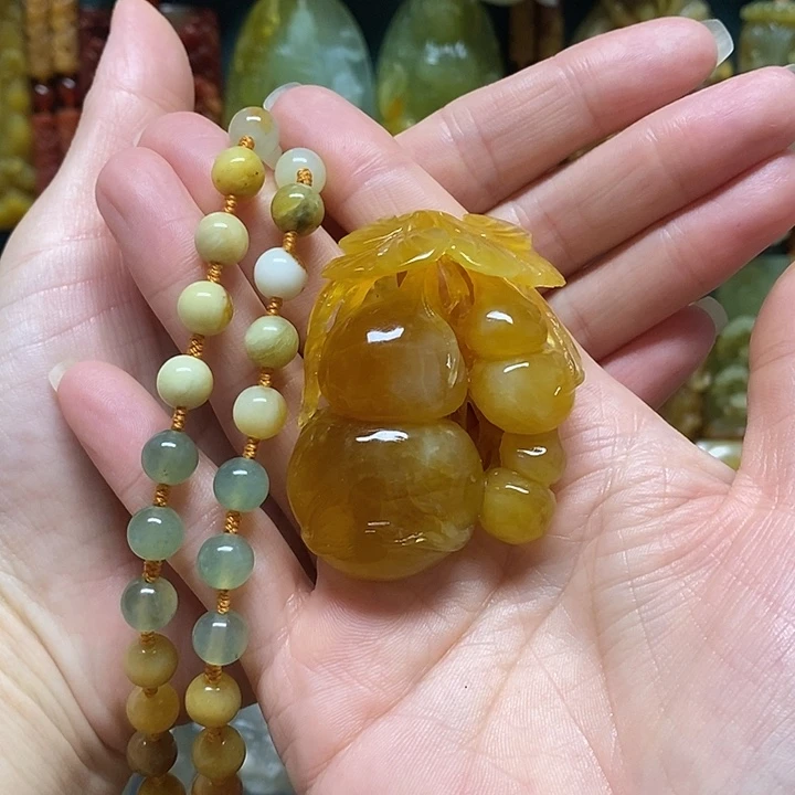 回***天未镶嵌岫玉吊坠(赠链)