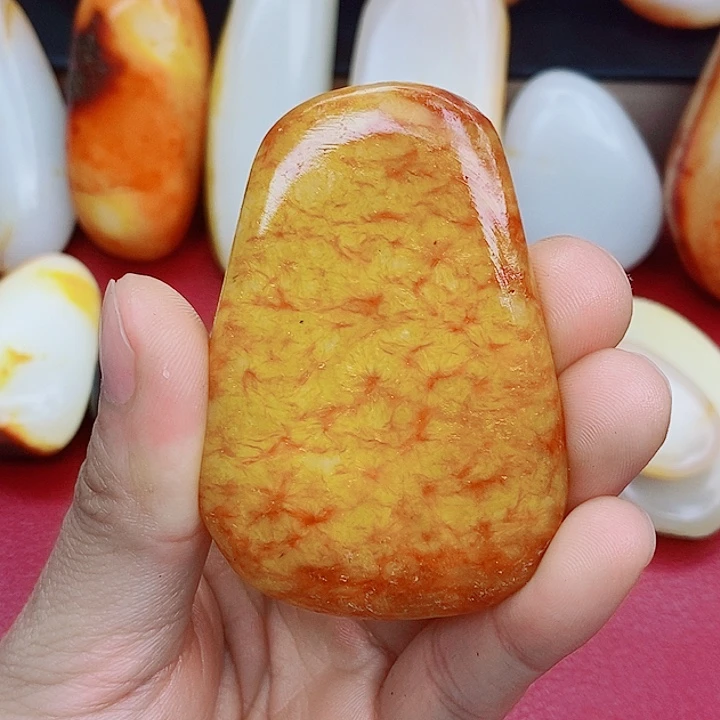 和田玉未镶嵌珠宝半成品