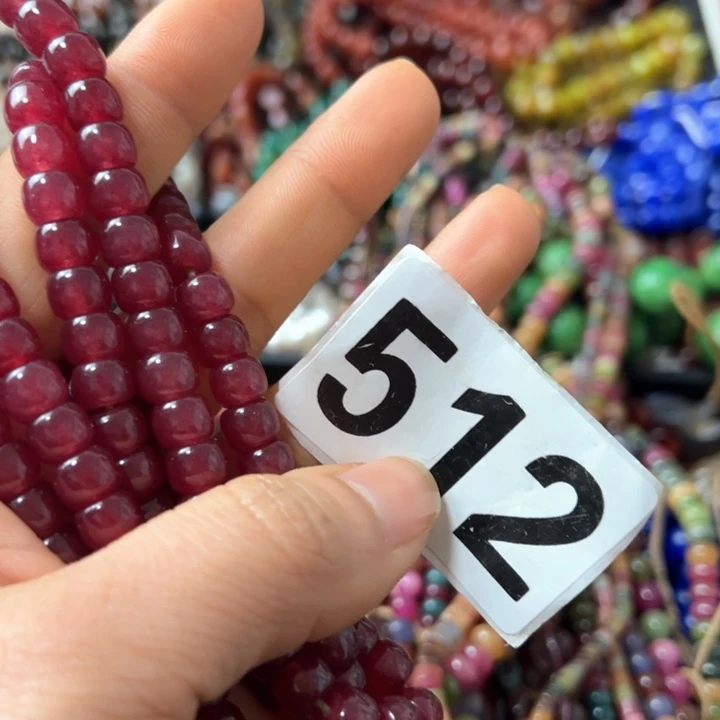 玛瑙/玉髓颈饰未镶嵌小**行