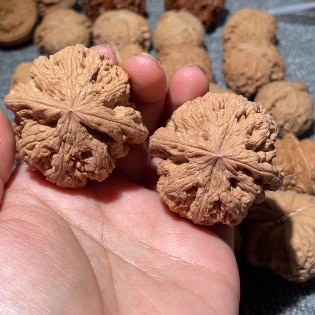 文玩核桃吊坠48全品无修大粗筋