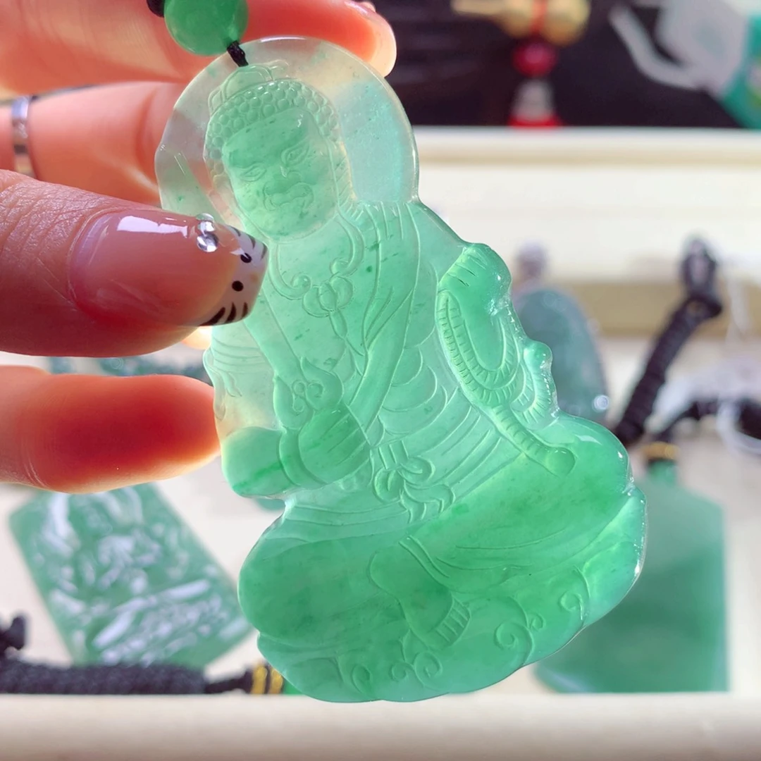 翡翠未镶嵌颈饰天然