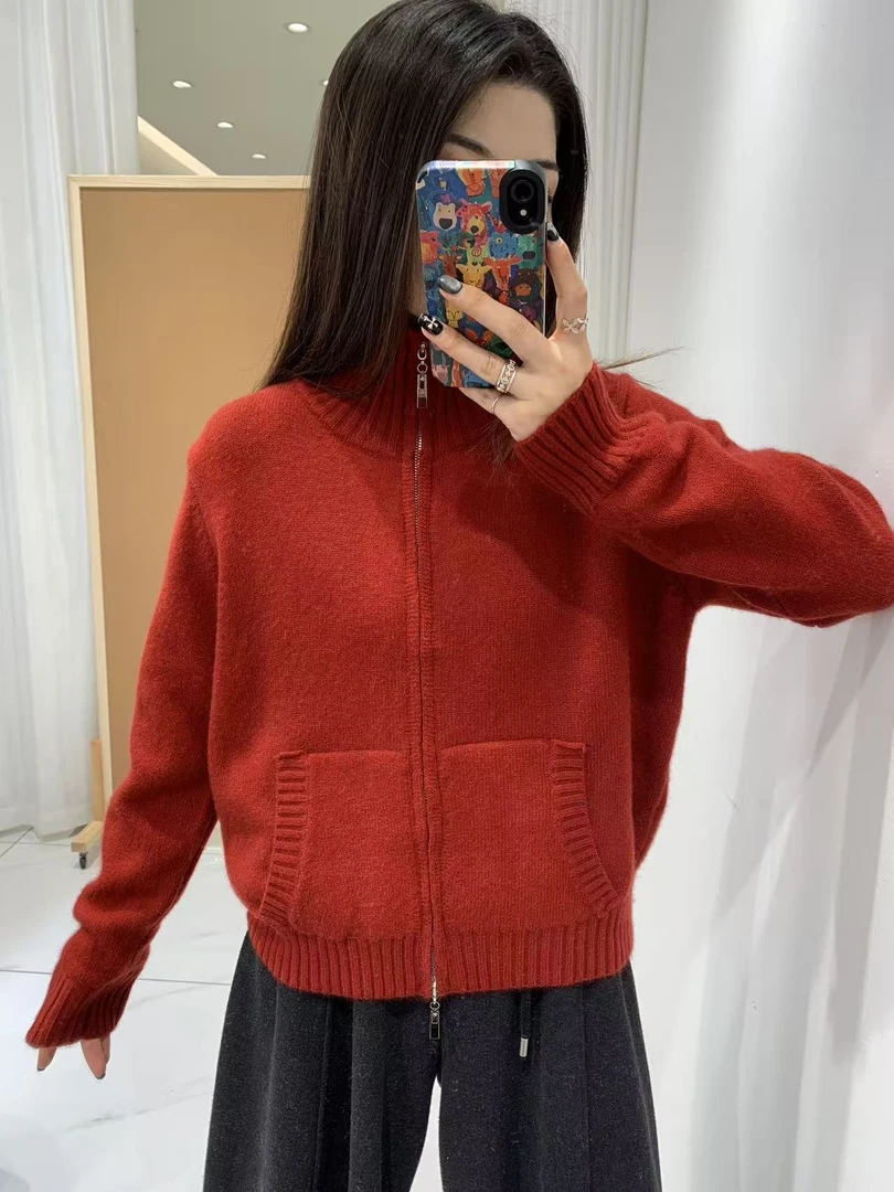 可米 新款休闲百搭纯色口袋款针织毛衣 8101