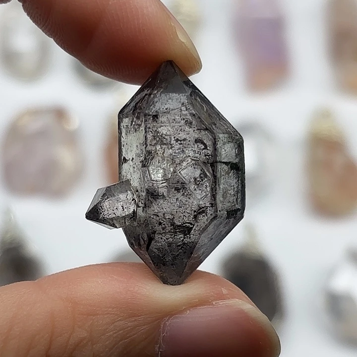 颈饰水晶未镶嵌共生闪灵钻29mm+