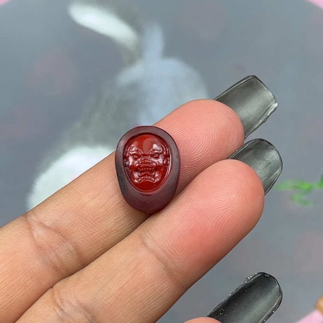 南红玛瑙足铂镶嵌吊坠
