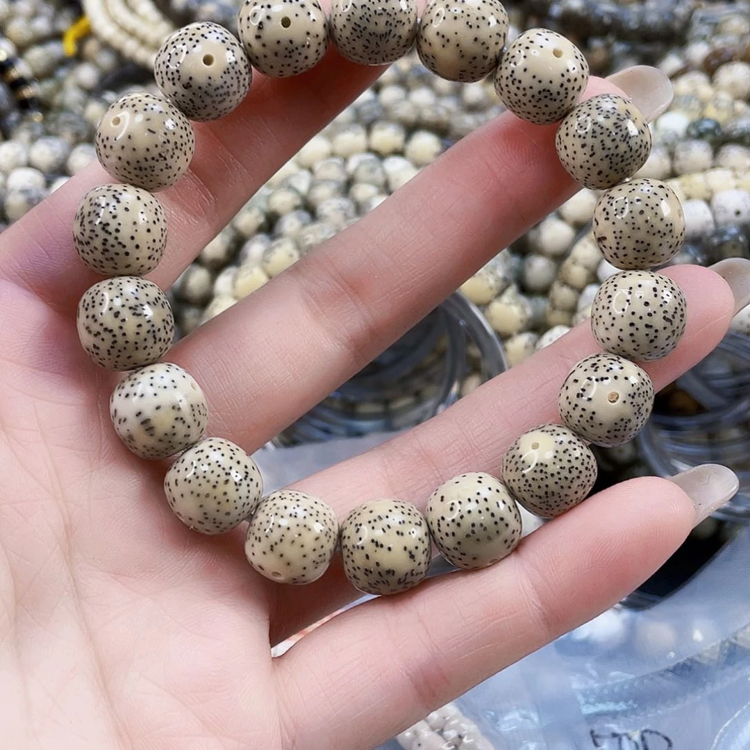 星月菩提手串石玉料氧化特价12.2