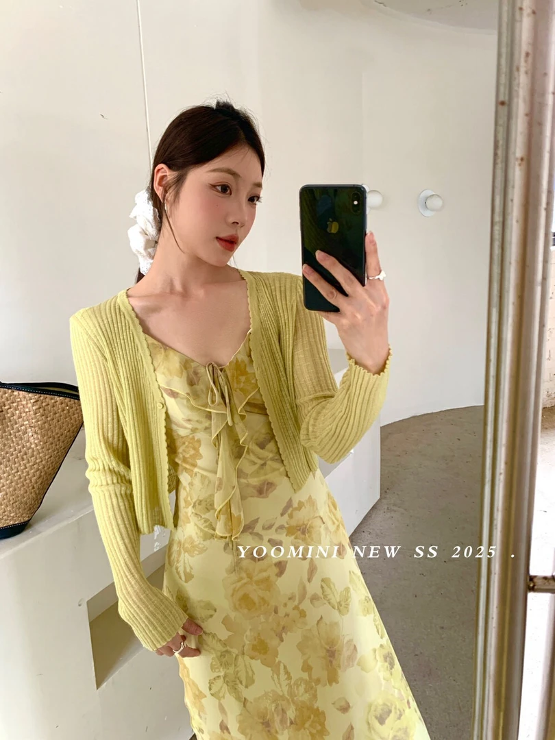 气质温柔简约百搭搭配针织开衫