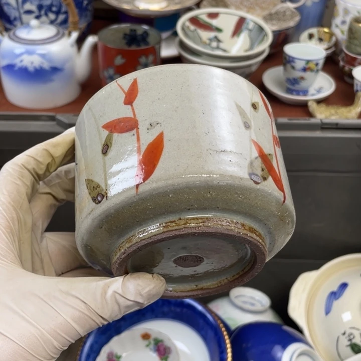 他家瓷器真美…开播了