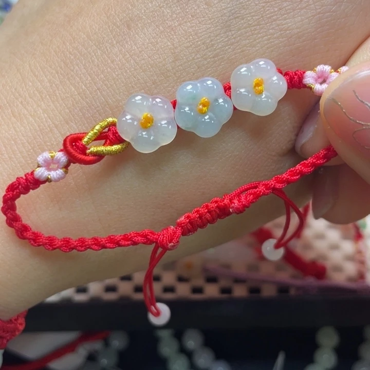 翡翠未镶嵌手绳7899999