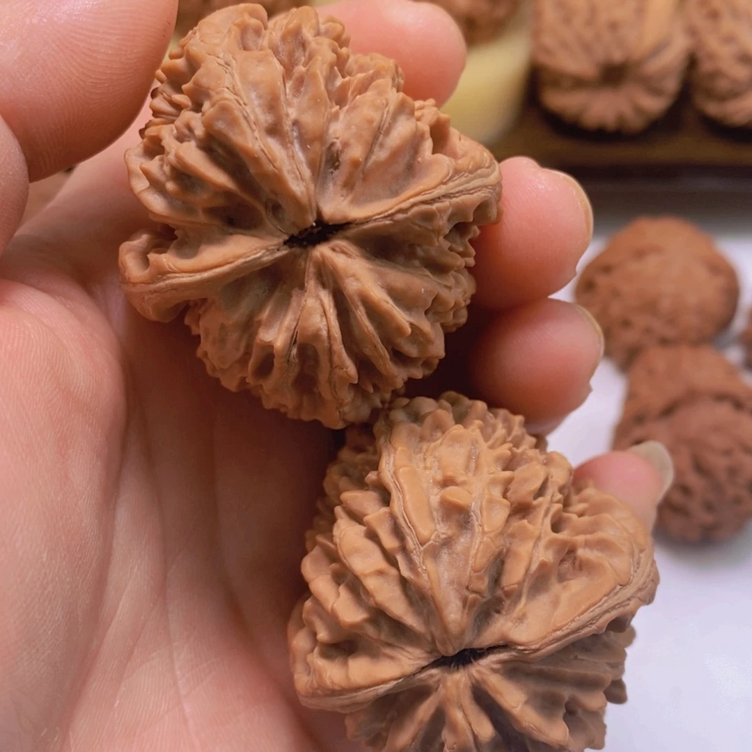 文玩核桃把件赢*文玩核桃