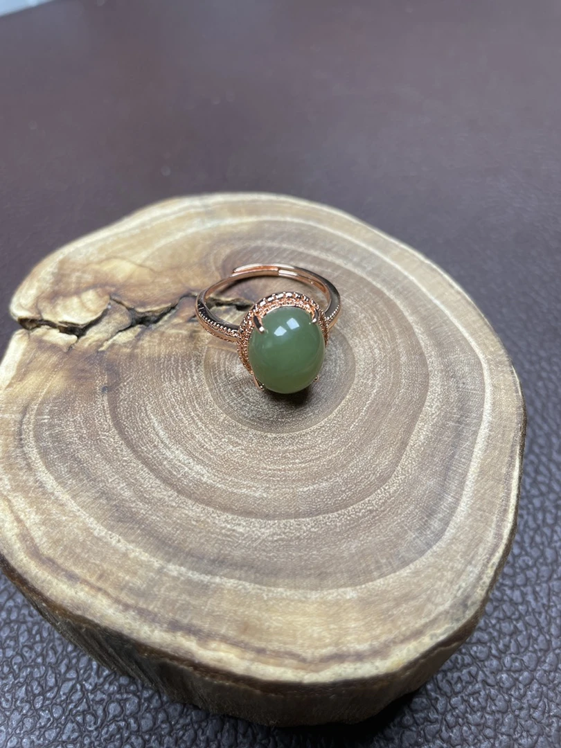 【抖音官方质检】纯天然和田玉镶嵌女戒XQ60031(多样性拍一发一）