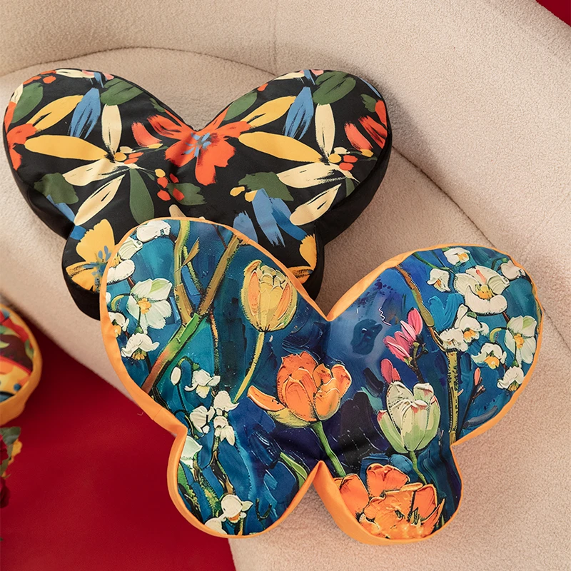 花藤蝴蝶形状沙发抱枕天鹅绒柔软亲肤美式办公室腰枕午睡枕可定制
