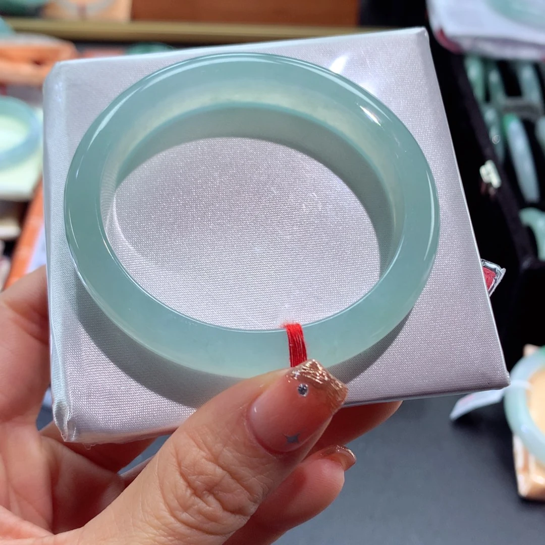 翡翠手镯未镶嵌29号