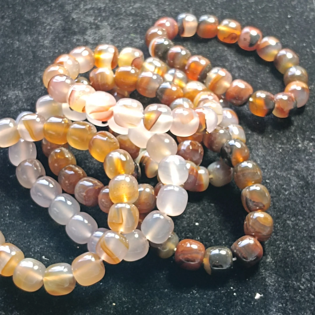 玛瑙手串，尺寸12.5MM，精品