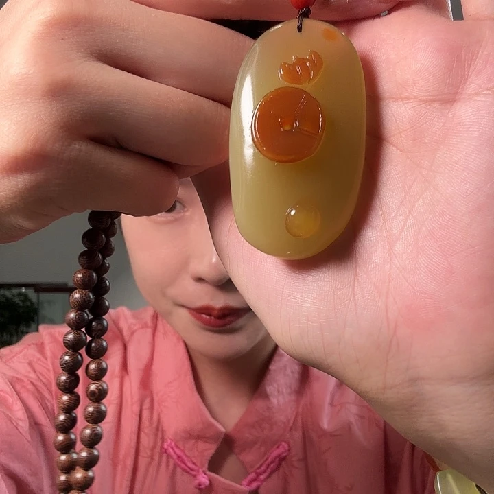 禅***意蛇纹石玉未镶嵌颈饰