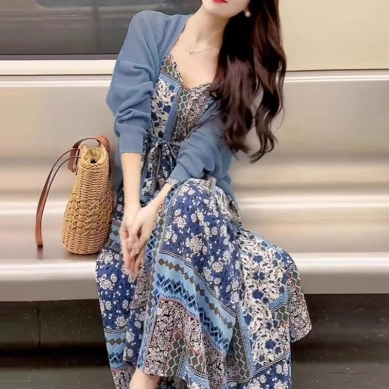 【两件套】高级感超好看法式绝美蓝色开衫碎花吊带连衣裙套装D0628