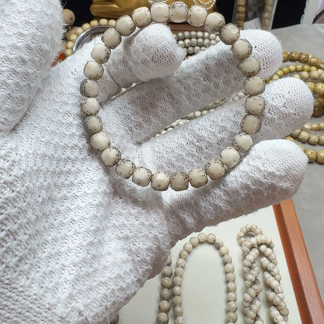 星月菩提手串石玉料8改无相单圈白冰料半壁留白小散星