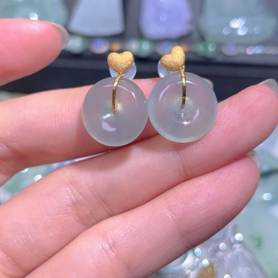 颈饰18K金镶嵌翡翠翡翠