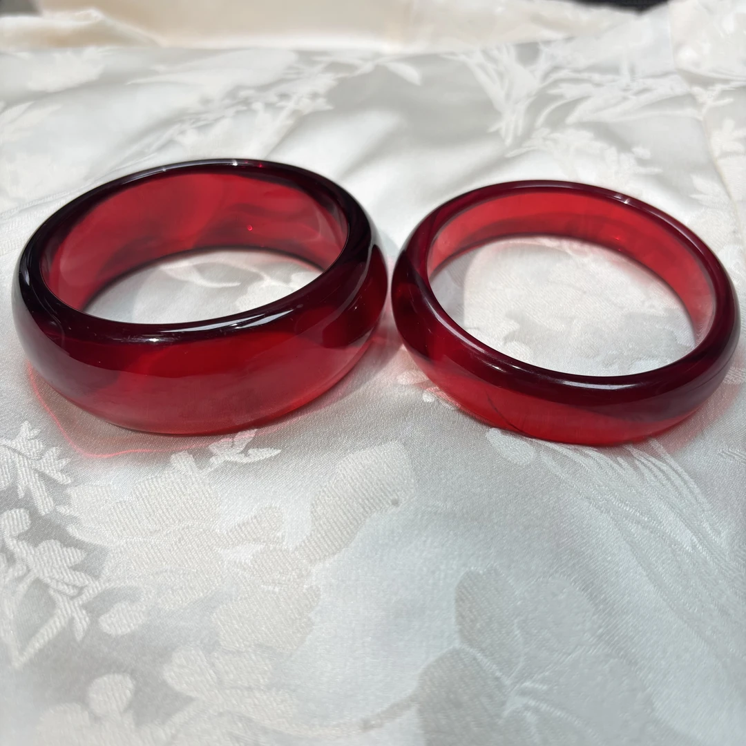 ZXL9002波斯新蜜  珍品富贵血蜜轮胎镯（一只）