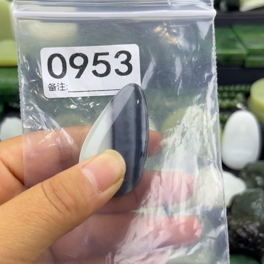 悟***空和田玉未镶嵌珠宝半成品