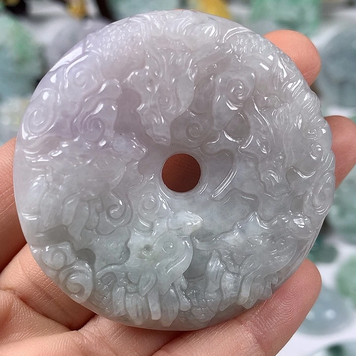 翡翠未镶嵌颈饰九龙扣两面工艺福利