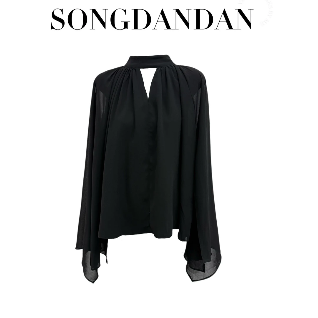 【DDS】夏季新款领部镂空大喇叭袖气场十足上衣