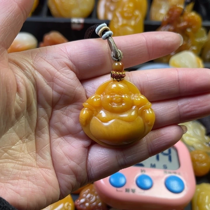 石英质玉吊坠(不含链)未镶嵌虎**吟