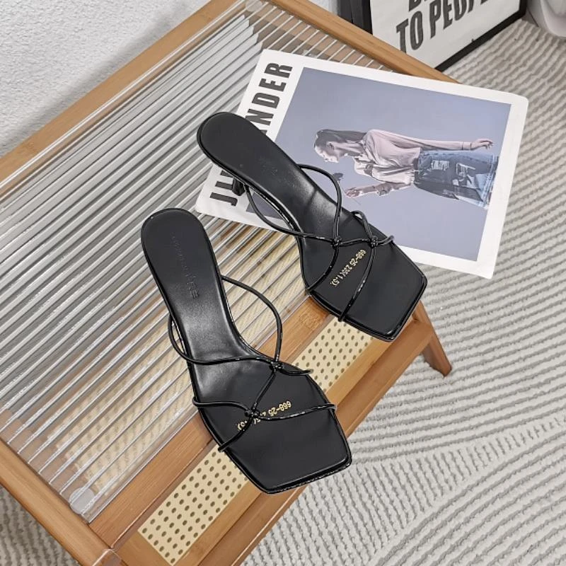 年仙女风交叉细带外穿露趾凉拖鞋夏季细跟气质一字拖方头潮鞋