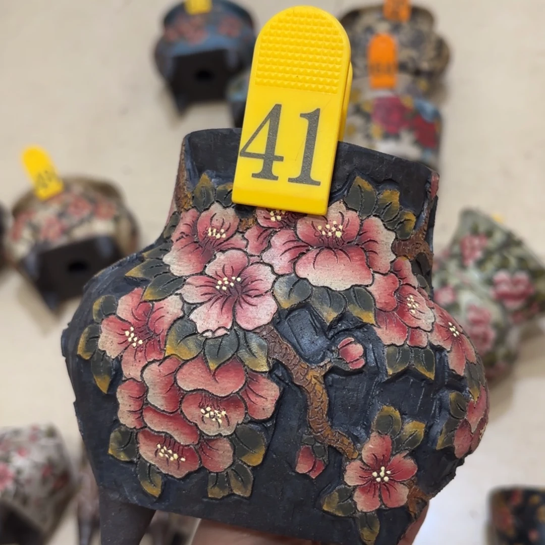 云***裳哈哈哈哈哈哈哈哈