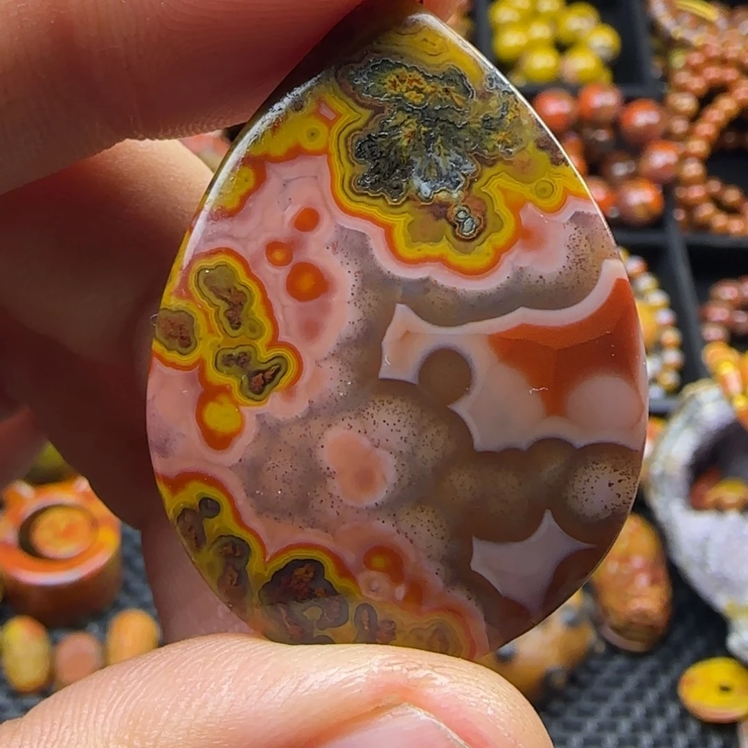 玛瑙/玉髓未镶嵌颈饰