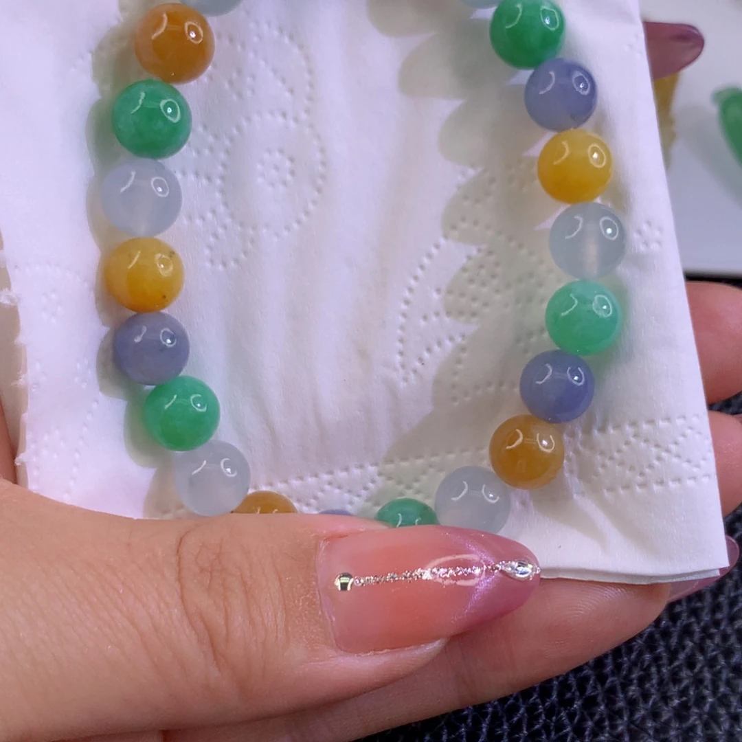 蔷***薇定制翡翠未镶嵌翡翠