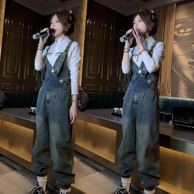 洋气显瘦牛仔背带裤女2025春秋爆款休闲时尚减龄不规则束脚连体裤