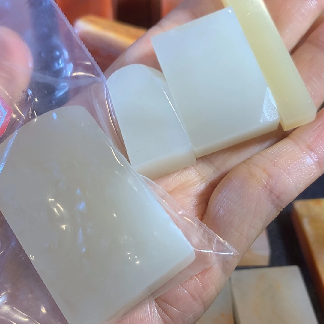 【闪购商品】老挝石寒**叟老挝石印章